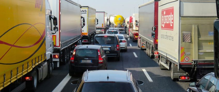 La UE prepara la imposición de los camiones y autobuses eléctricos y de hidrógeno